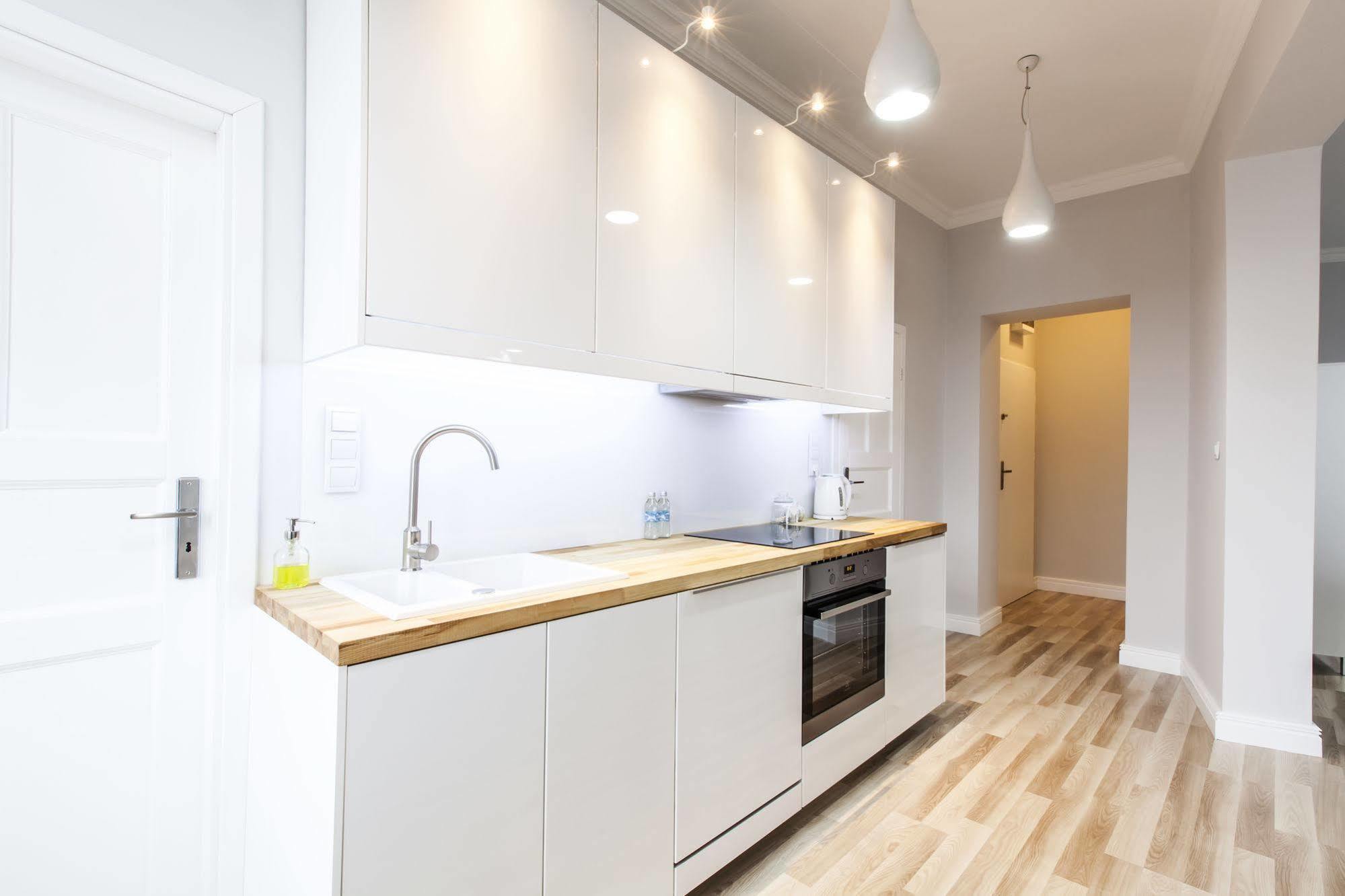 Homewell Apartments Stara Piekarnia Poznan Exterior photo